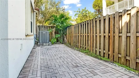 10863 NW 85th Street Doral FL 33178