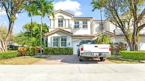 10863 NW 85th Street Doral FL 33178