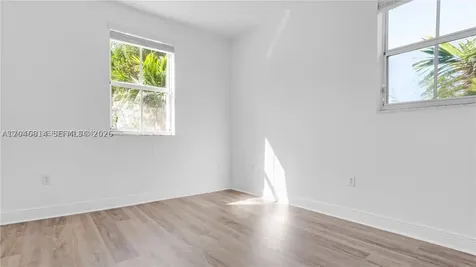 10863 NW 85th Street Doral FL 33178