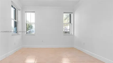 10863 NW 85th Street Doral FL 33178