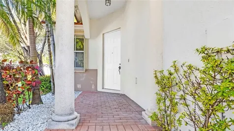 10863 NW 85th Street Doral FL 33178