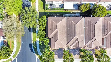10863 NW 85th Street Doral FL 33178