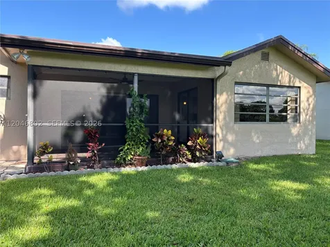 18052 S 105th Avenue S Boca Raton FL 33498