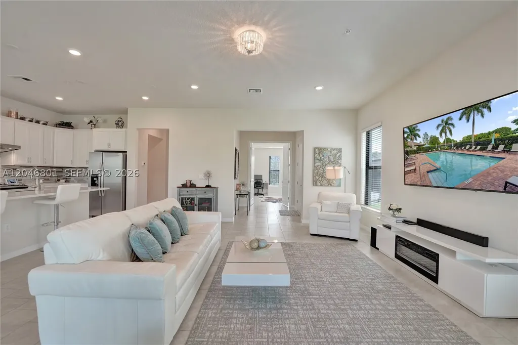 21982 Canadensis Circle Boca Raton FL 33428