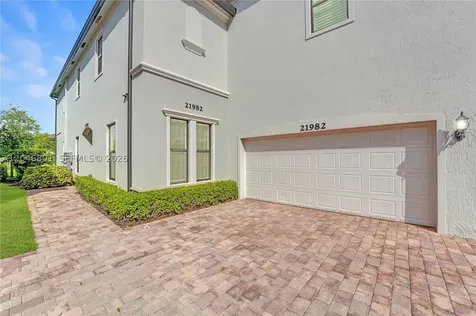21982 Canadensis Circle Boca Raton FL 33428