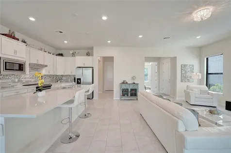 21982 Canadensis Circle Boca Raton FL 33428