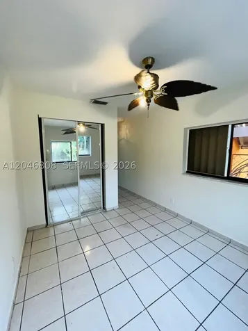 925 NE 207th Terrace Miami FL 33179