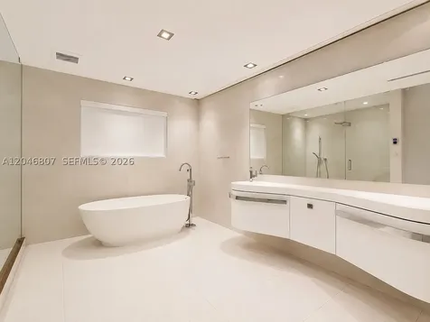 260 S Coconut Lane Miami Beach FL 33139