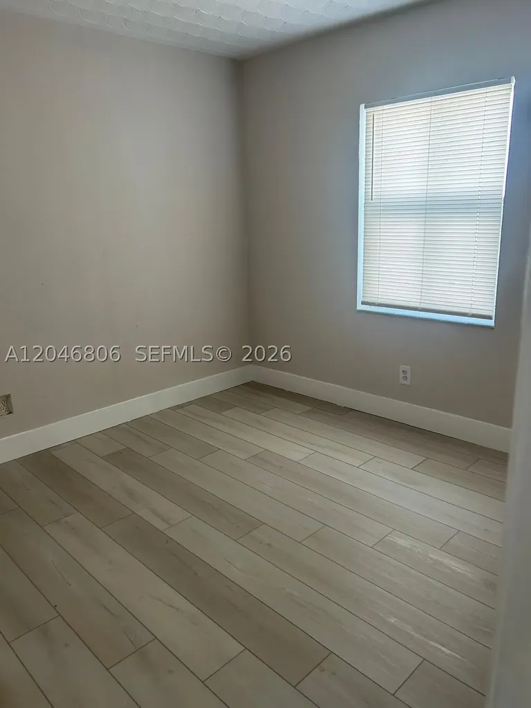 2214 N 25th Avenue Hollywood FL 33020