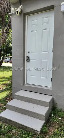 2214 N 25th Avenue Hollywood FL 33020