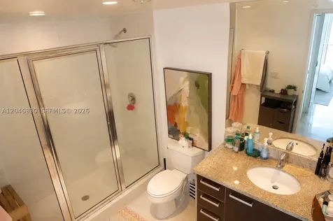 185 SW 7 Street Miami FL 33130