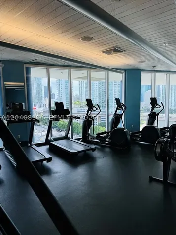 185 SW 7 Street Miami FL 33130