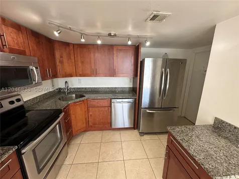 1865 79th St Causeway Miami FL 33141