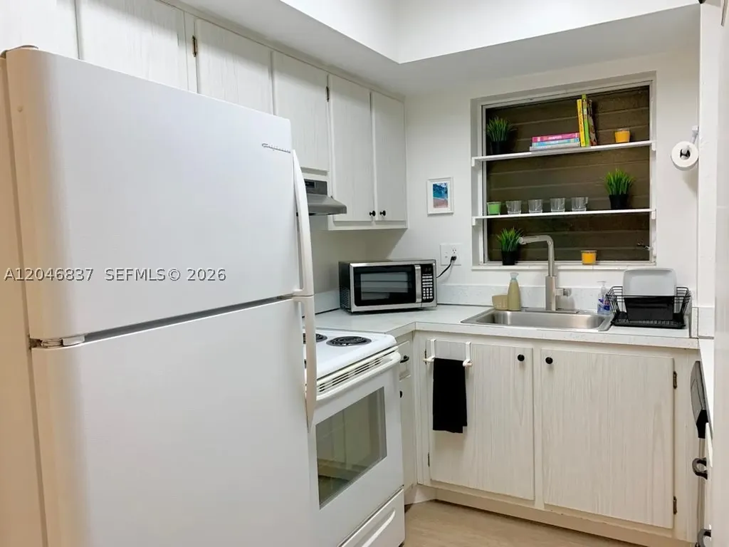815 Middle River Drive Fort Lauderdale FL 33304