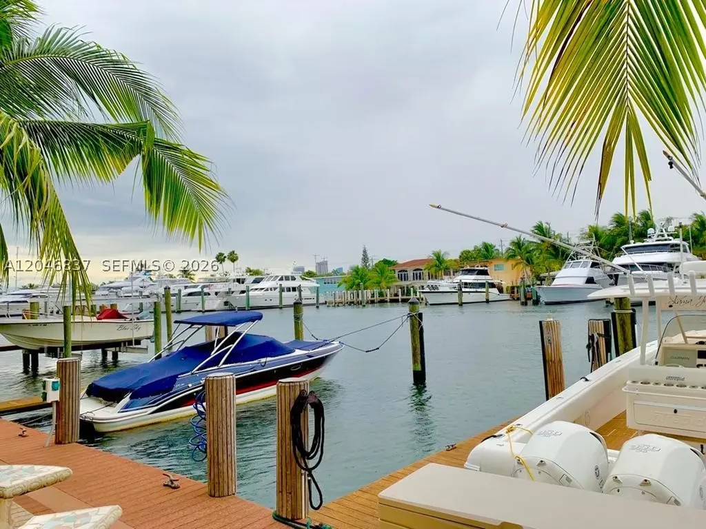 815 Middle River Drive Fort Lauderdale FL 33304