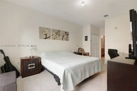 4636 NW 84th Avenue Doral FL 33166