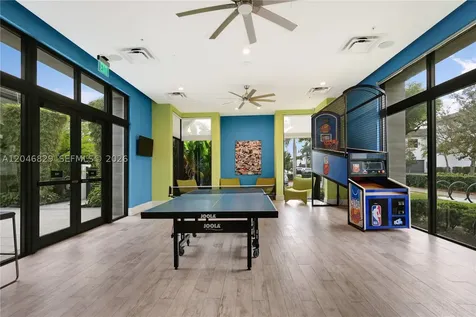 4636 NW 84th Avenue Doral FL 33166