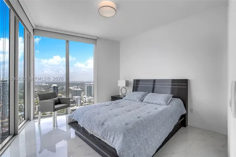 2900 NE 7th Avenue Miami FL 33137
