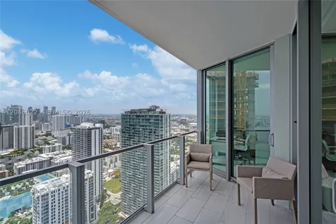 2900 NE 7th Avenue Miami FL 33137