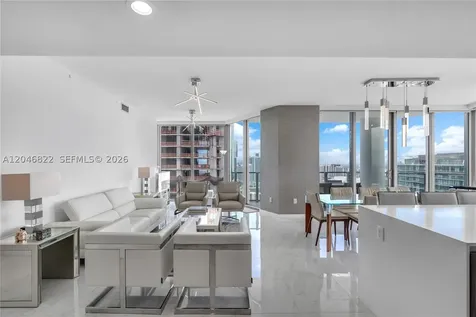 2900 NE 7th Avenue Miami FL 33137