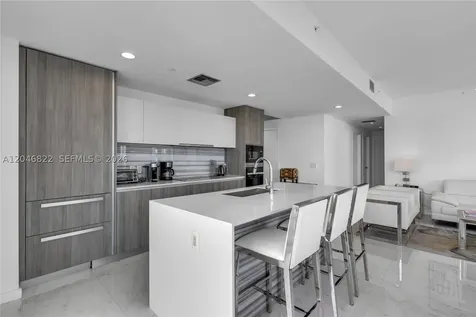 2900 NE 7th Avenue Miami FL 33137