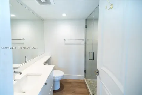 2000 Towerside Terrace Miami FL 33138