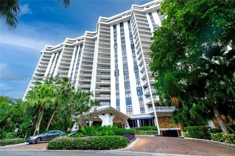 2000 Towerside Terrace Miami FL 33138
