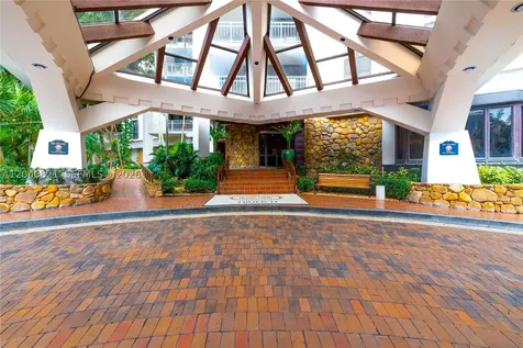 2000 Towerside Terrace Miami FL 33138
