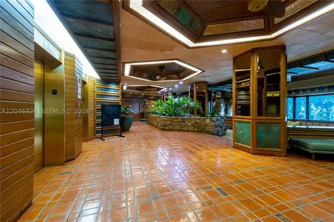 2000 Towerside Terrace Miami FL 33138