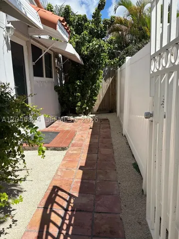1101 NE 5th Street Hallandale Beach FL 33009