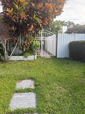 1101 NE 5th Street Hallandale Beach FL 33009