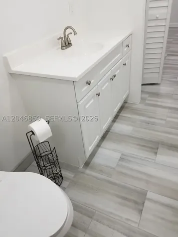 2990 NE 16th Avenue Oakland Park FL 33334