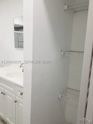 2990 NE 16th Avenue Oakland Park FL 33334