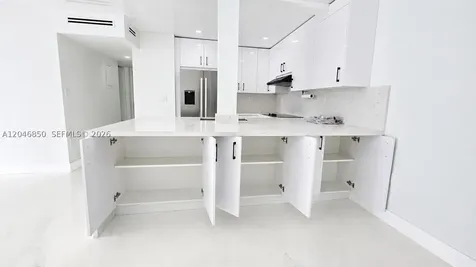 9682 Fontainebleau Boulevard Miami FL 33172