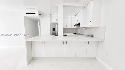 9682 Fontainebleau Boulevard Miami FL 33172