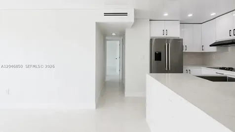 9682 Fontainebleau Boulevard Miami FL 33172