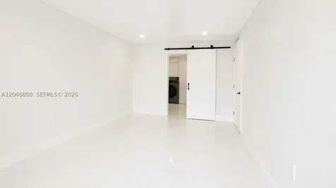 9682 Fontainebleau Boulevard Miami FL 33172
