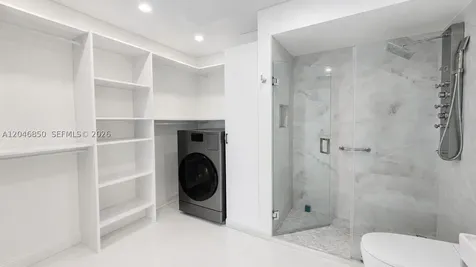 9682 Fontainebleau Boulevard Miami FL 33172
