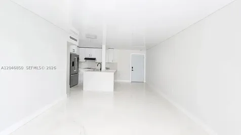 9682 Fontainebleau Boulevard Miami FL 33172