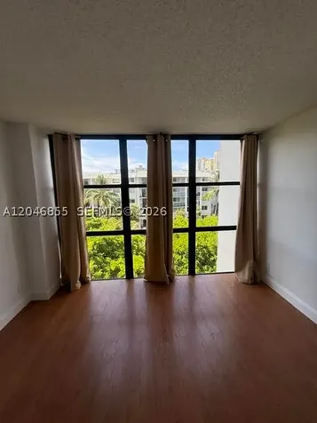 17021 N Bay Road Sunny Isles Beach FL 33160