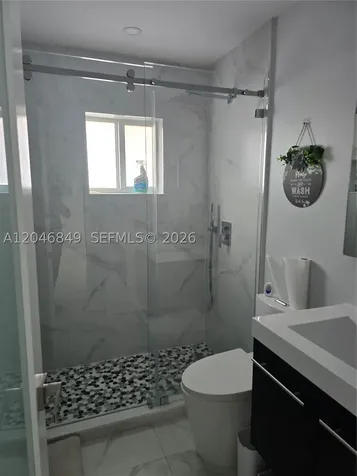 2727 W 70th Street Hialeah FL 33016