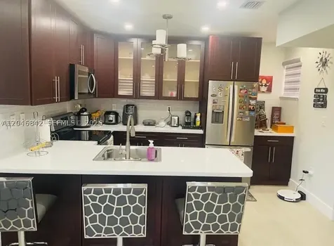 6395 W 27th Court Hialeah FL 33016