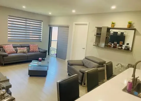 6395 W 27th Court Hialeah FL 33016