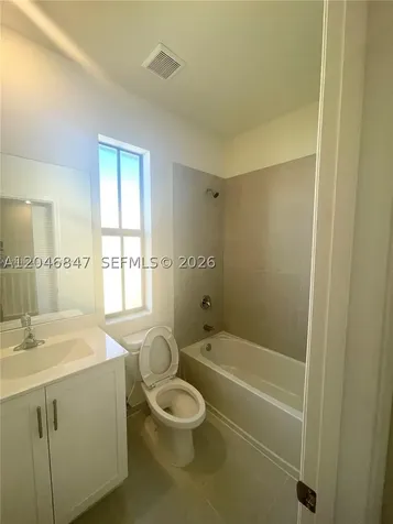 3338 W 112th Street Hialeah FL 33018