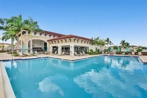 3338 W 112th Street Hialeah FL 33018