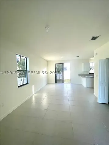 3338 W 112th Street Hialeah FL 33018