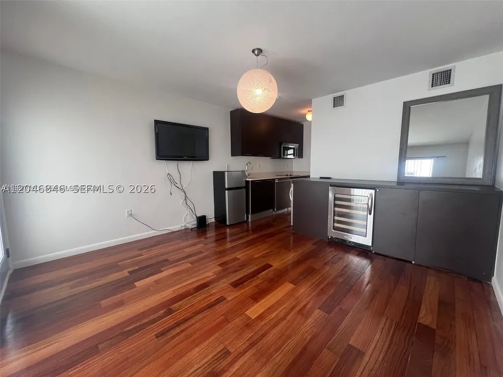 1550 Pennsylvania Avenue Miami Beach FL 33139