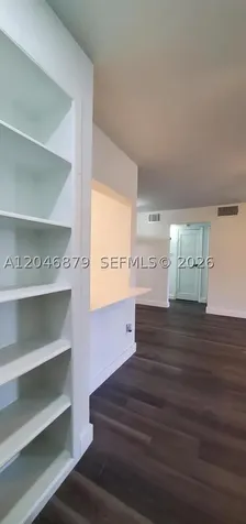 927 Riverside Drive Coral Springs FL 33071