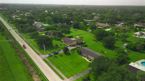13450 SW 26th Street Davie FL 33325