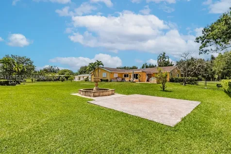 13450 SW 26th Street Davie FL 33325